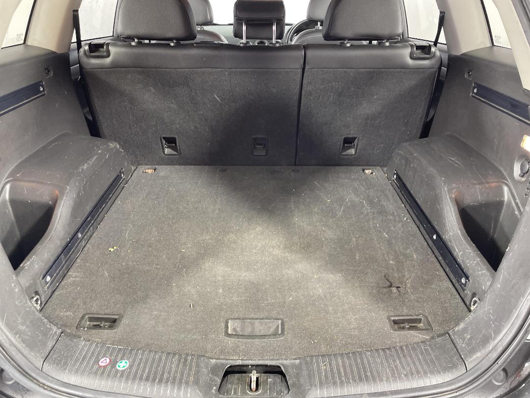 Photo '12' of Holden Captiva 5 LTZ