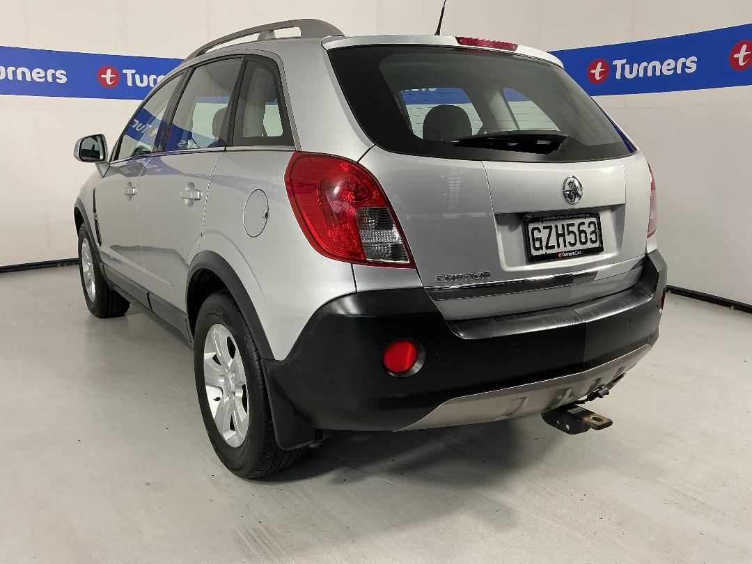 Photo '5' of Holden Captiva 5 Photo '5' of Holden Captiva 5