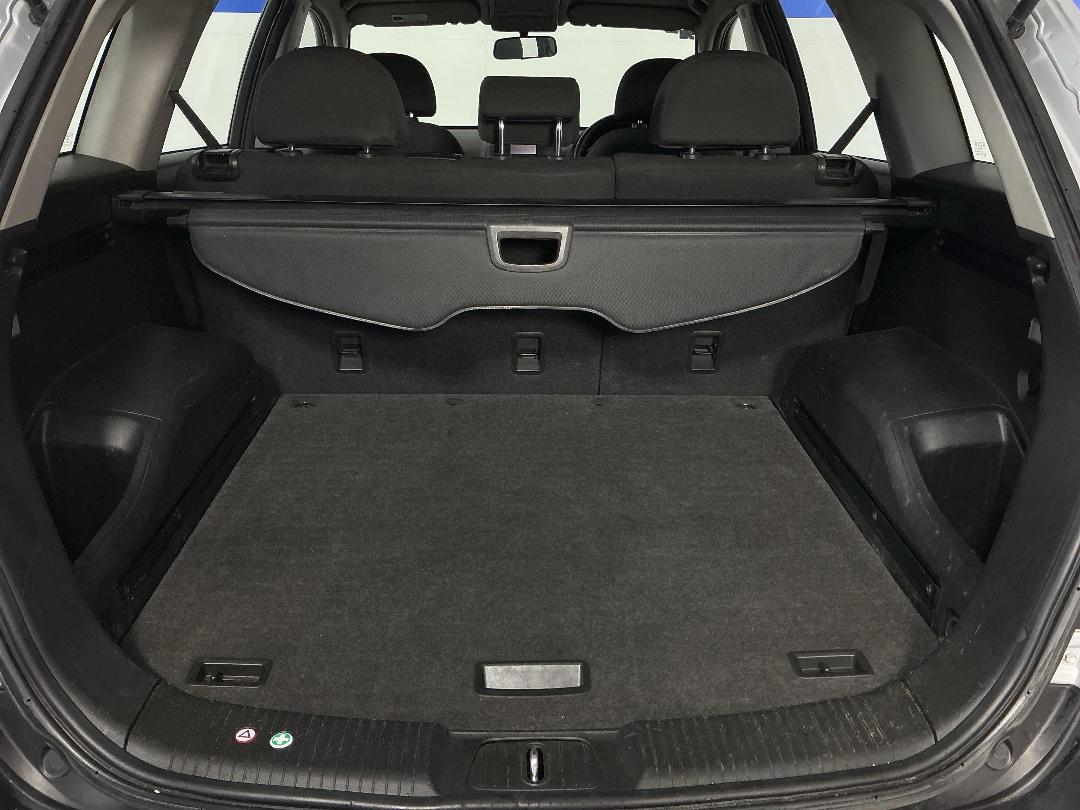 Photo '14' of Holden Captiva 5 Photo '14' of Holden Captiva 5