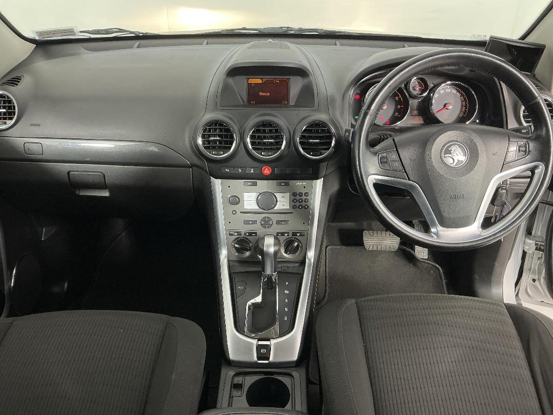 Photo '17' of Holden Captiva 5 Photo '17' of Holden Captiva 5