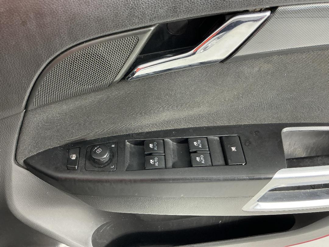 Photo '25' of Holden Captiva 5 Photo '25' of Holden Captiva 5