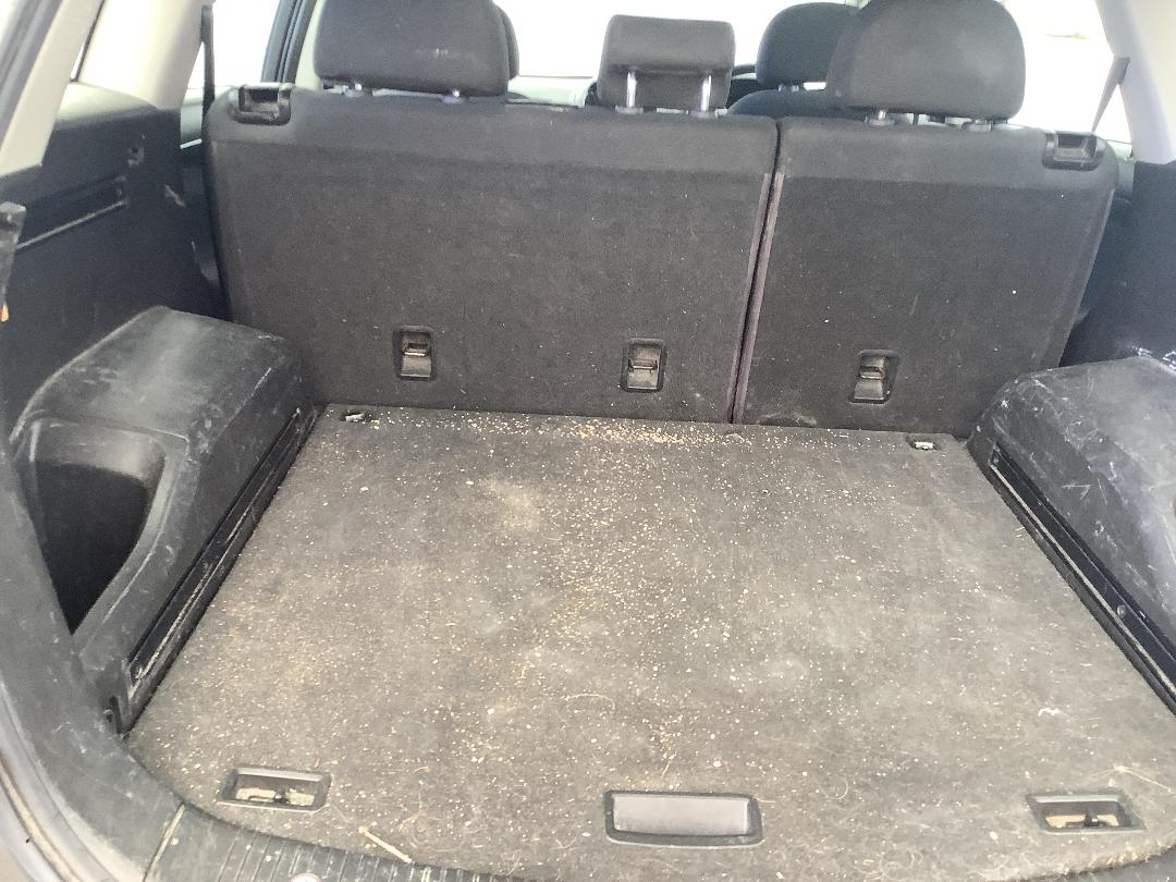 Photo '8' of Holden Captiva 5 Photo '8' of Holden Captiva 5