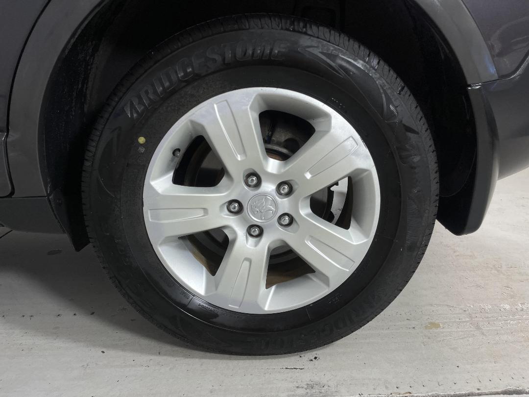 Photo '11' of Holden Captiva 5 Photo '11' of Holden Captiva 5