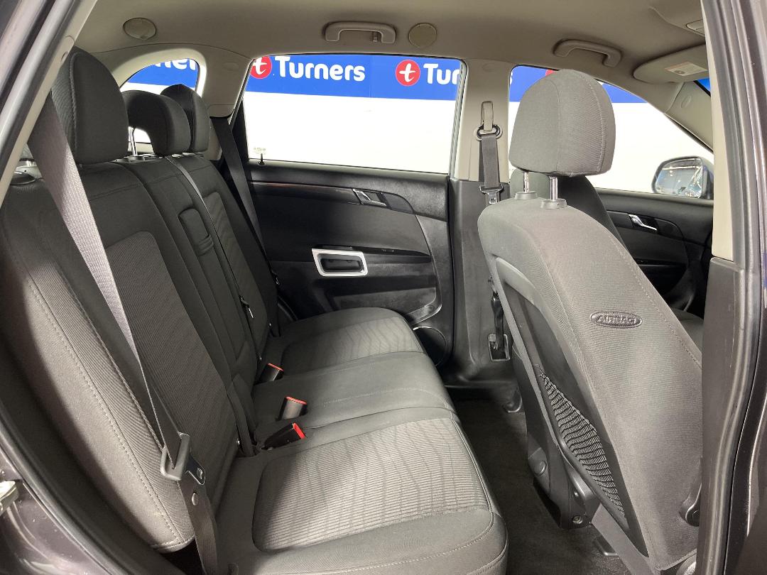 Photo '20' of Holden Captiva 5 Photo '20' of Holden Captiva 5