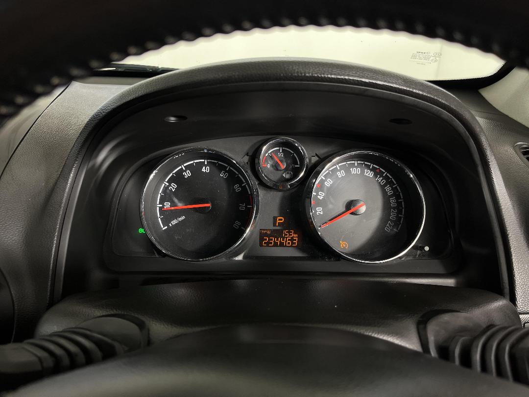 Photo '21' of Holden Captiva 5 Photo '21' of Holden Captiva 5