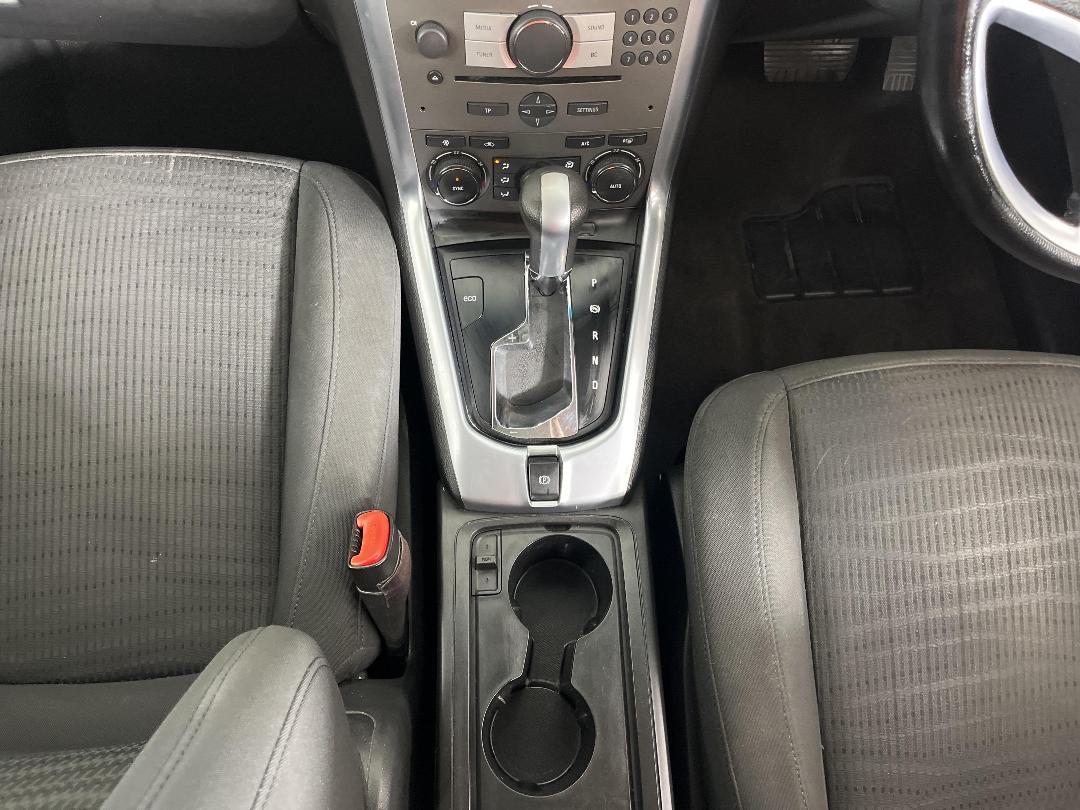 Photo '23' of Holden Captiva 5 Photo '23' of Holden Captiva 5