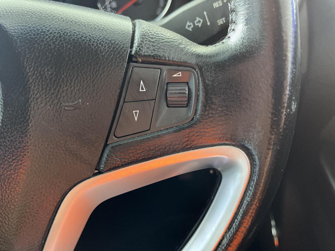 Photo '26' of Holden Captiva 5 Photo '26' of Holden Captiva 5