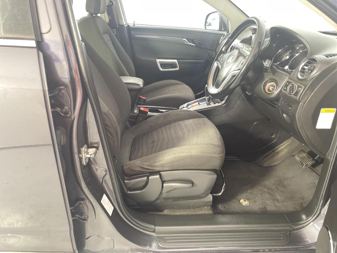 Photo '16' of Holden Captiva 5 Photo '16' of Holden Captiva 5