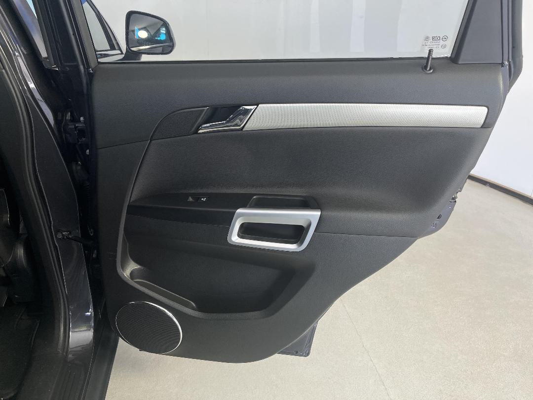 Photo '19' of Holden Captiva 5