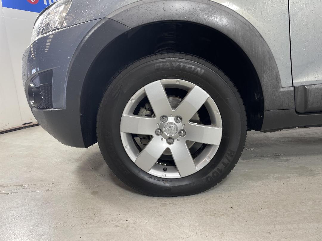 Photo '10' of Holden Captiva 7 Photo '10' of Holden Captiva 7