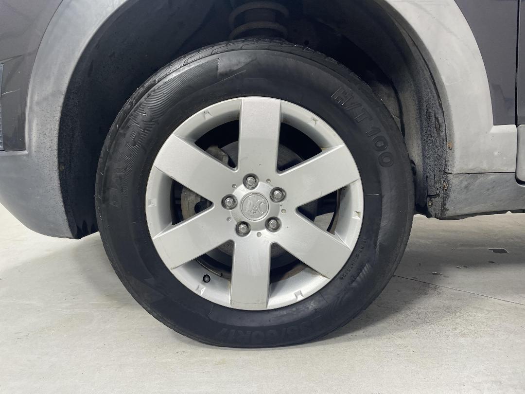 Photo '10' of Holden Captiva 7 Photo '10' of Holden Captiva 7