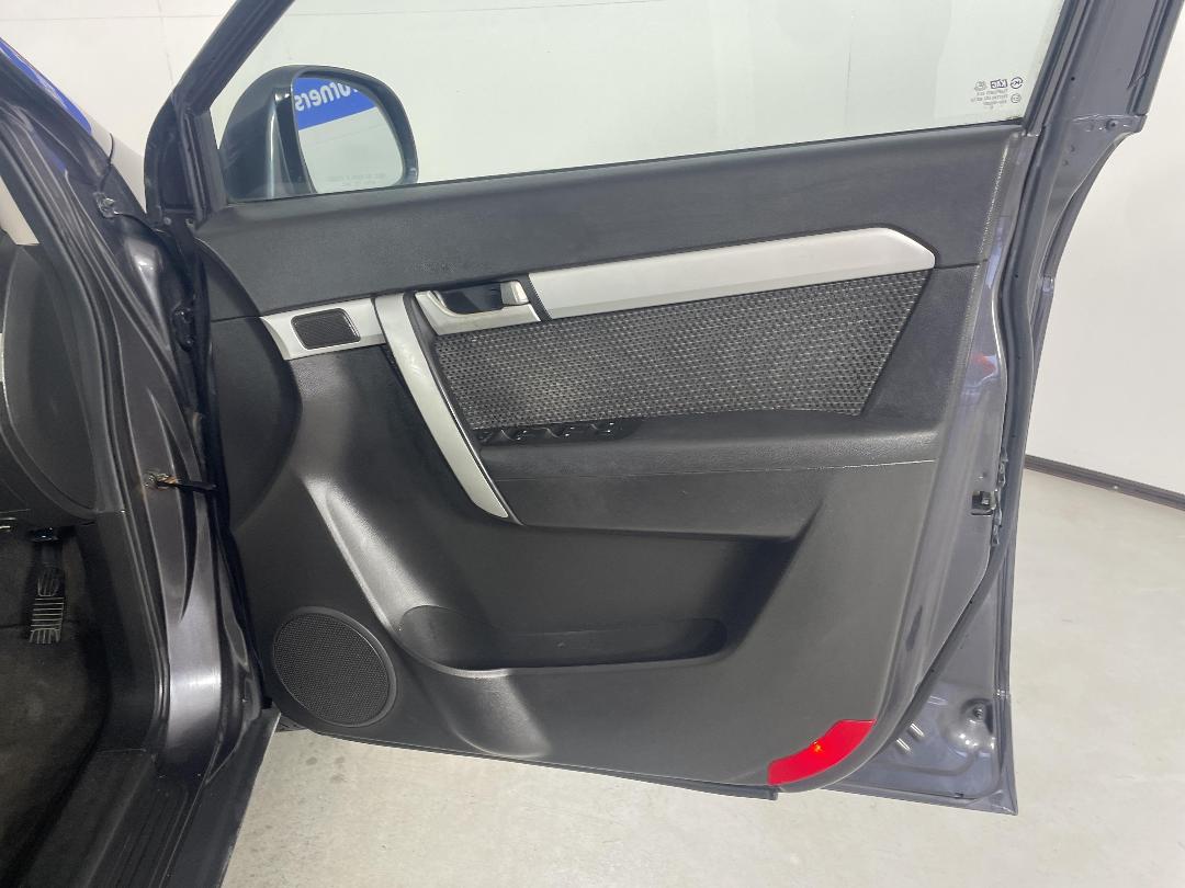 Photo '15' of Holden Captiva 7 Photo '15' of Holden Captiva 7