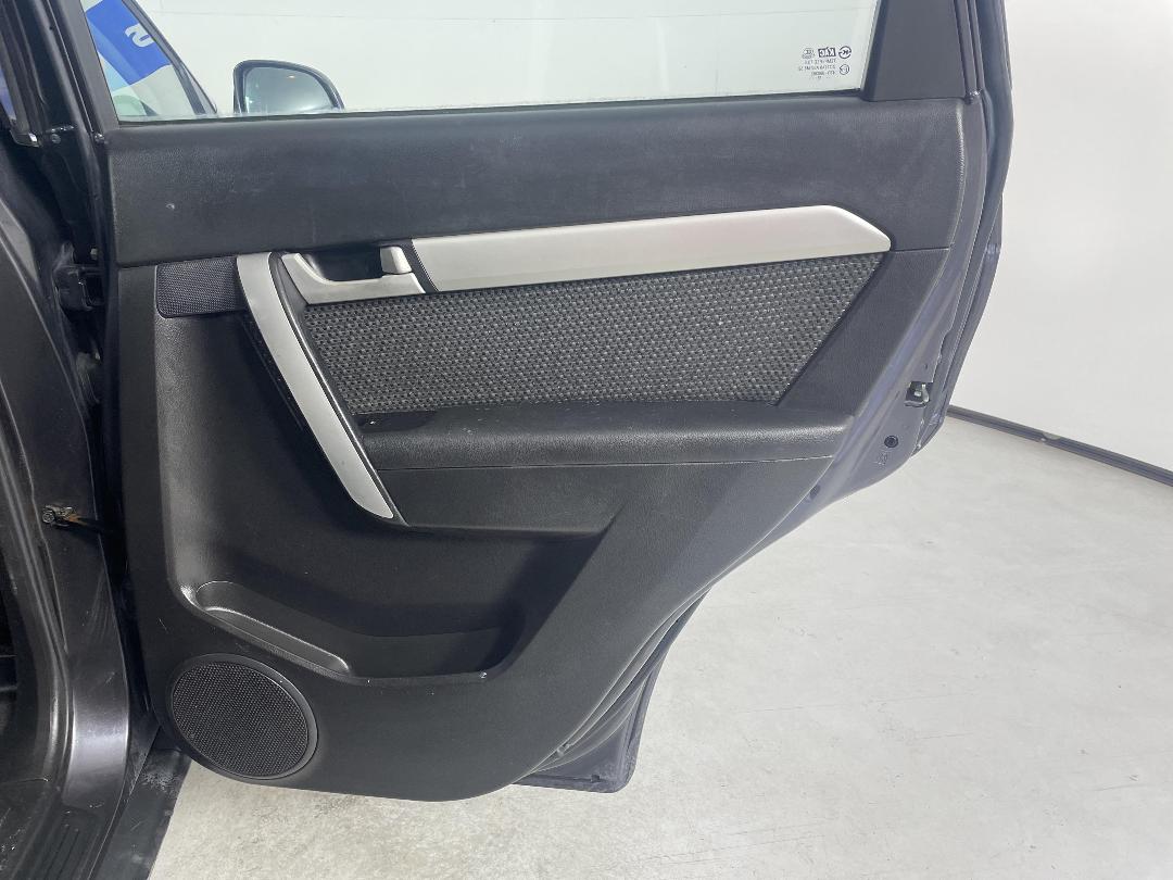 Photo '19' of Holden Captiva 7 Photo '19' of Holden Captiva 7