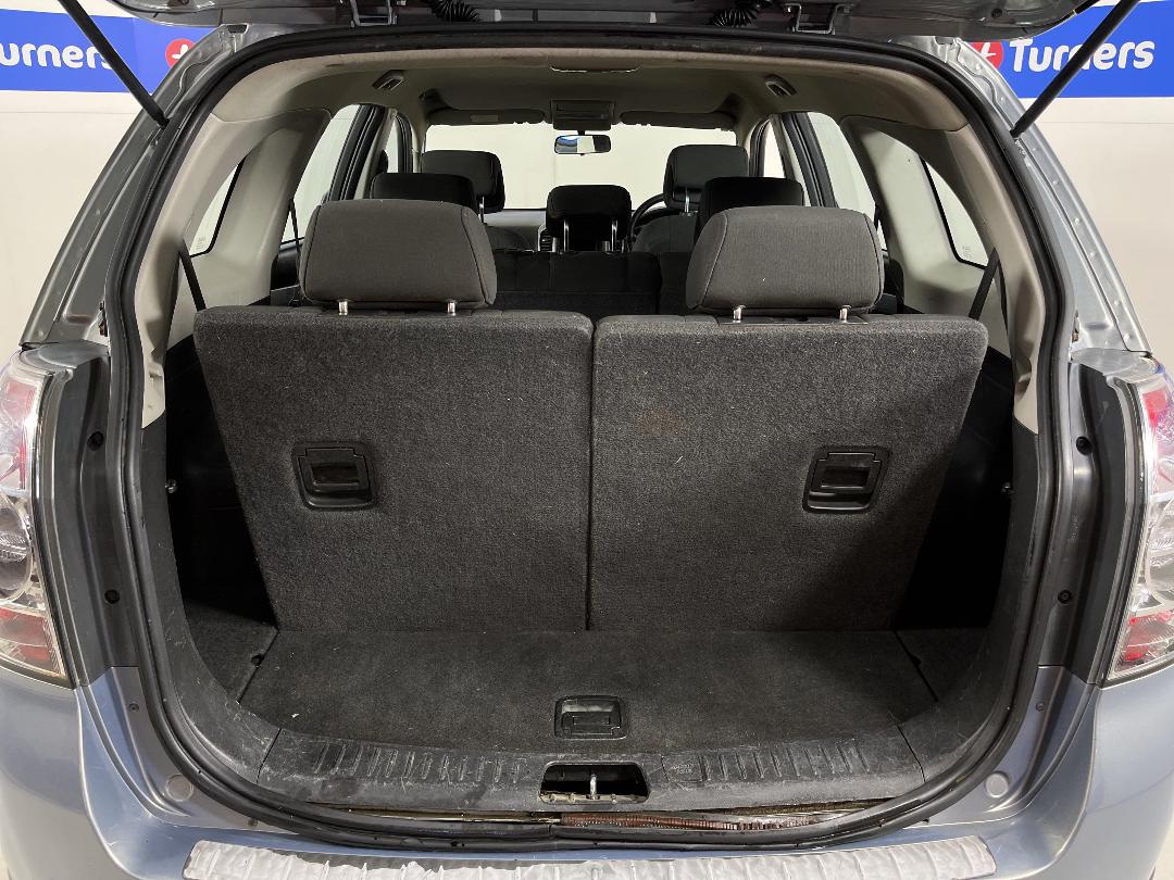 Photo '14' of Holden Captiva 7 Photo '14' of Holden Captiva 7