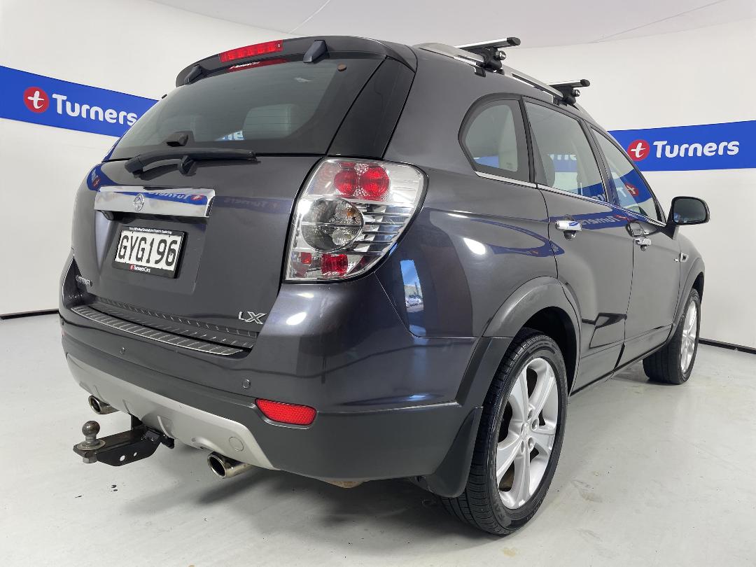 Photo '7' of Holden Captiva 7