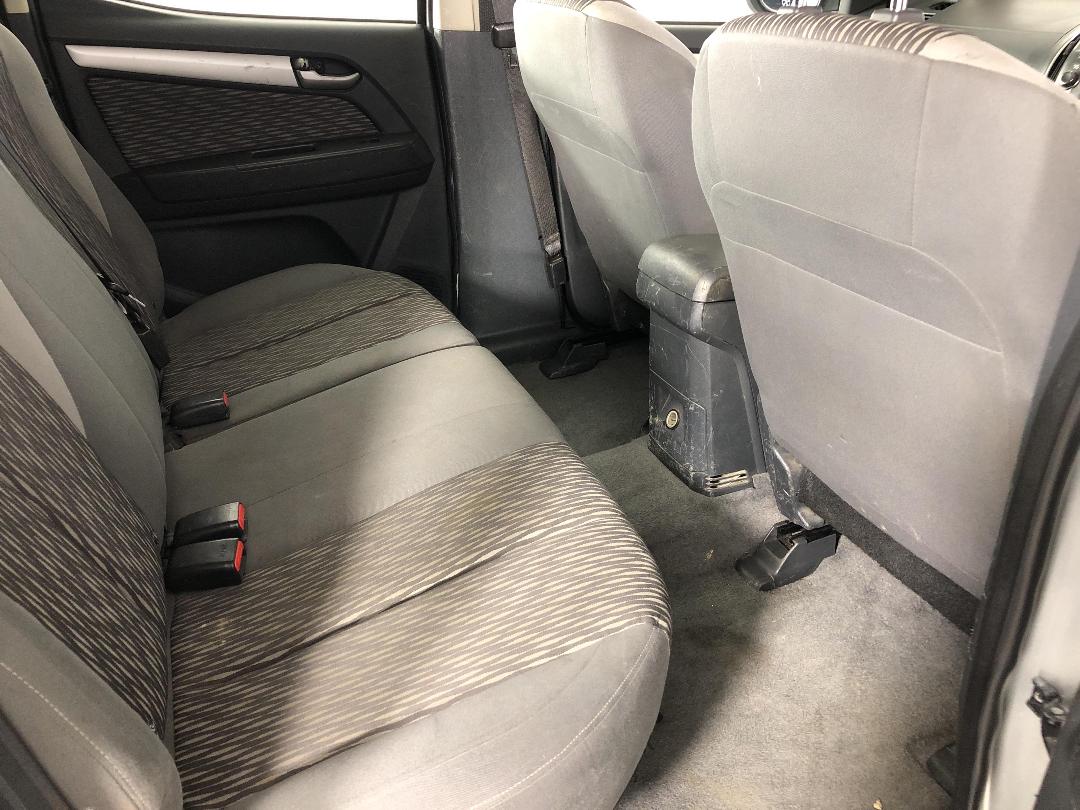 Photo '20' of Holden Colorado