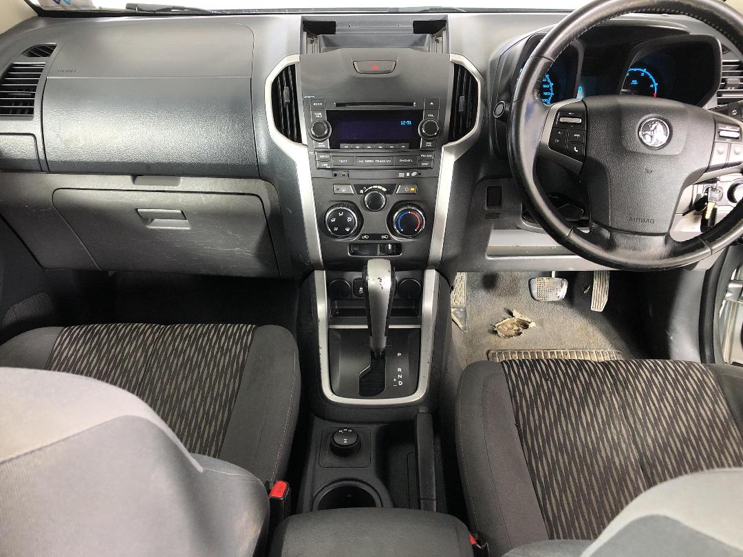 Photo '17' of Holden Colorado