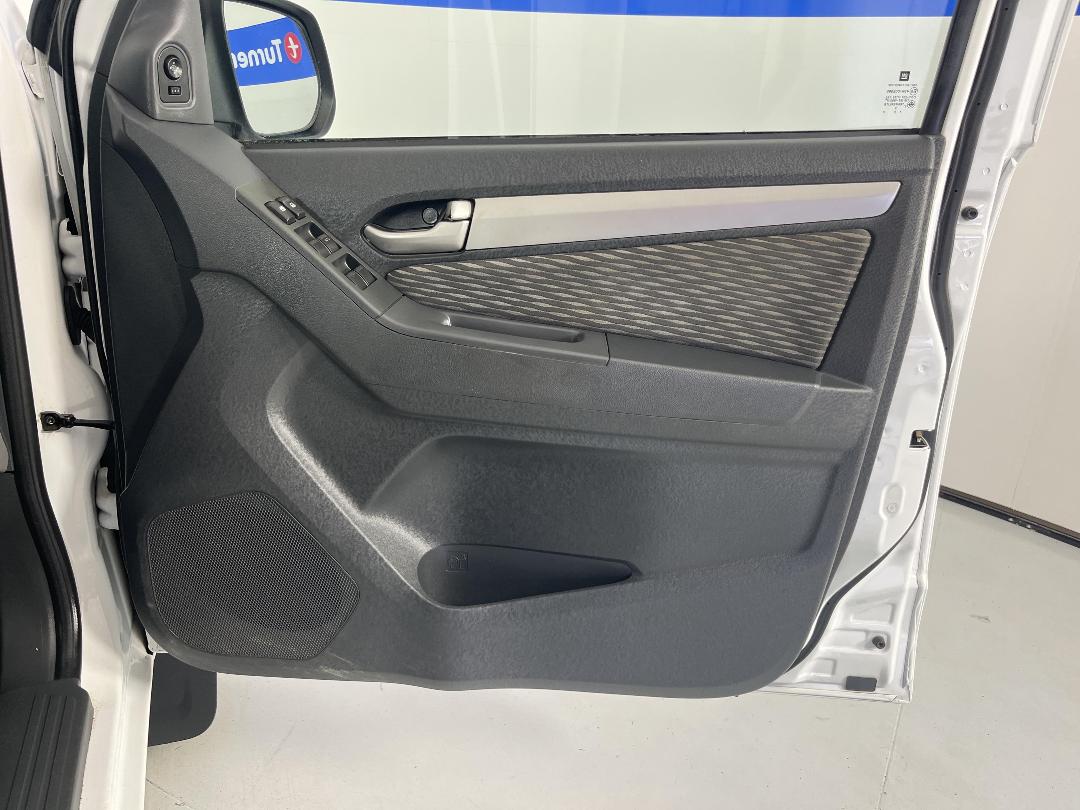 Photo '14' of Holden Colorado