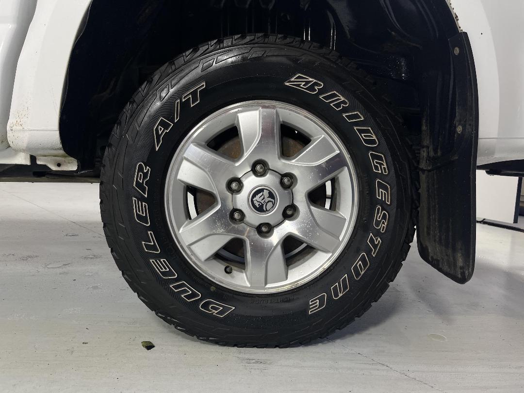 Photo '11' of Holden Colorado