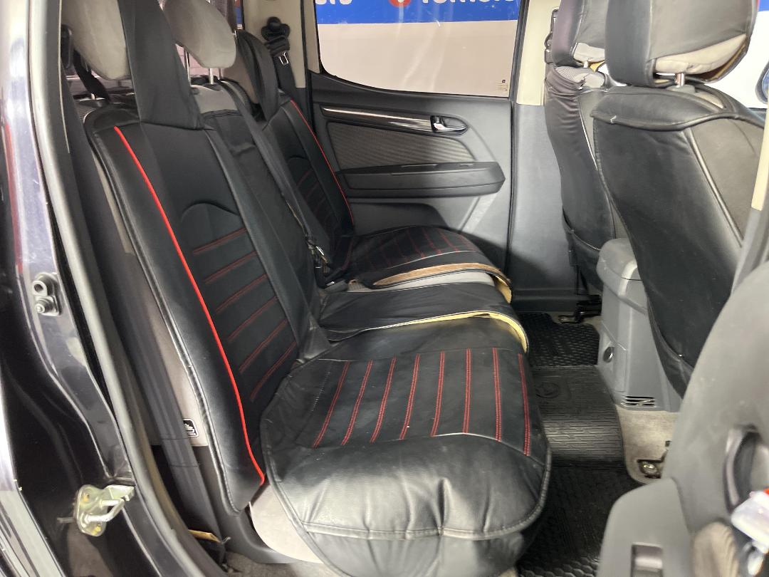 Photo '20' of Holden Colorado