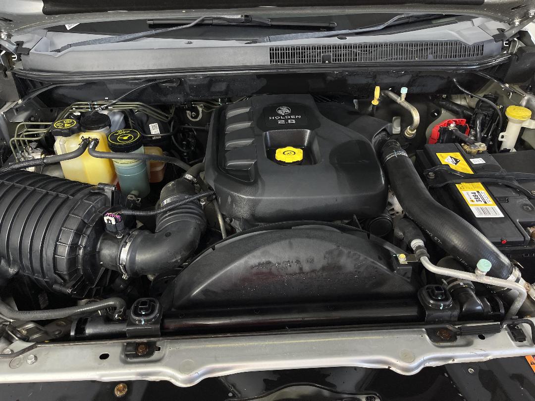 Photo '13' of Holden Colorado