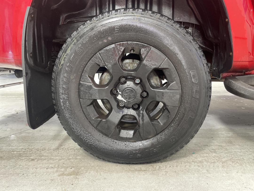 Photo '12' of Holden Colorado