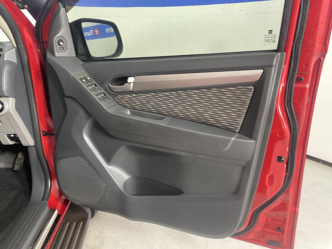 Photo '15' of Holden Colorado