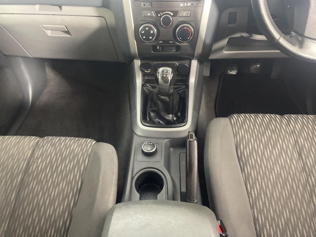 Photo '18' of Holden Colorado