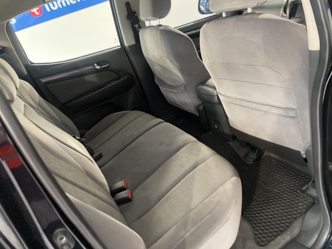 Photo '20' of Holden Colorado