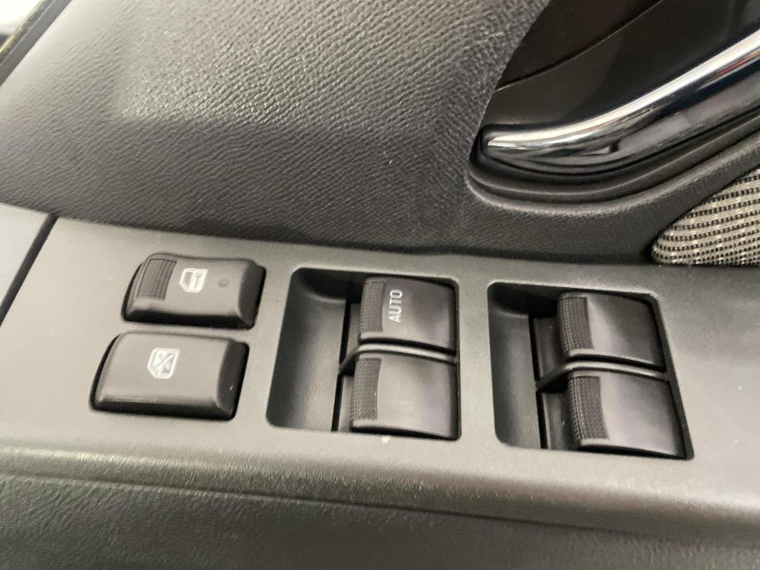 Photo '23' of Holden Colorado