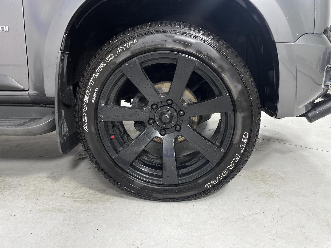 Photo '9' of Holden Colorado