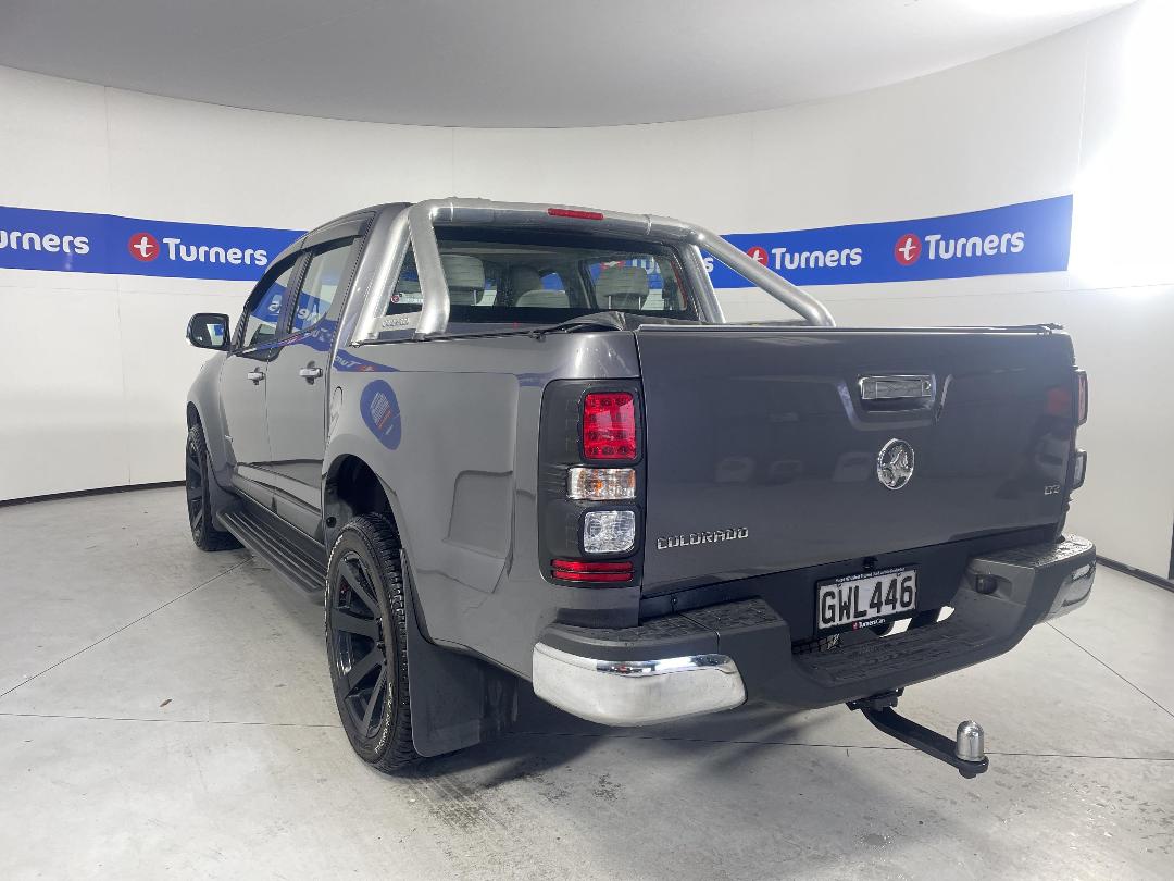 Photo '5' of Holden Colorado