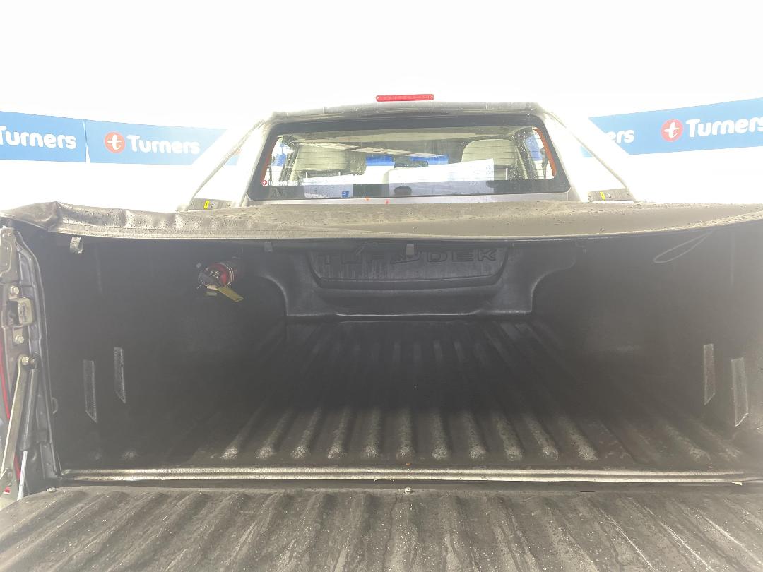 Photo '14' of Holden Colorado