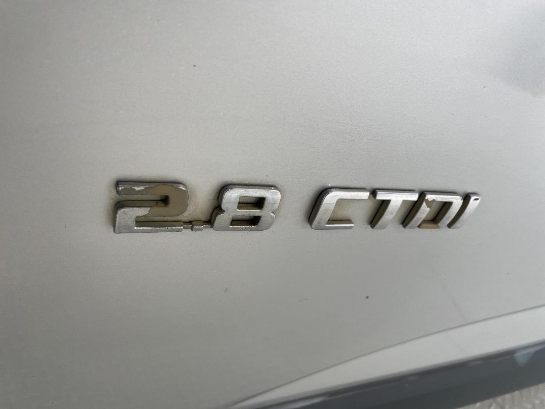 Photo '34' of Holden Colorado