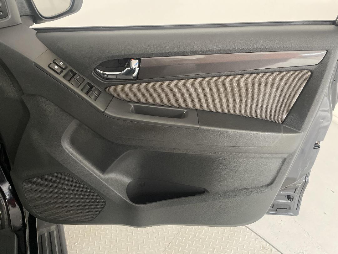 Photo '15' of Holden Colorado Photo '15' of Holden Colorado