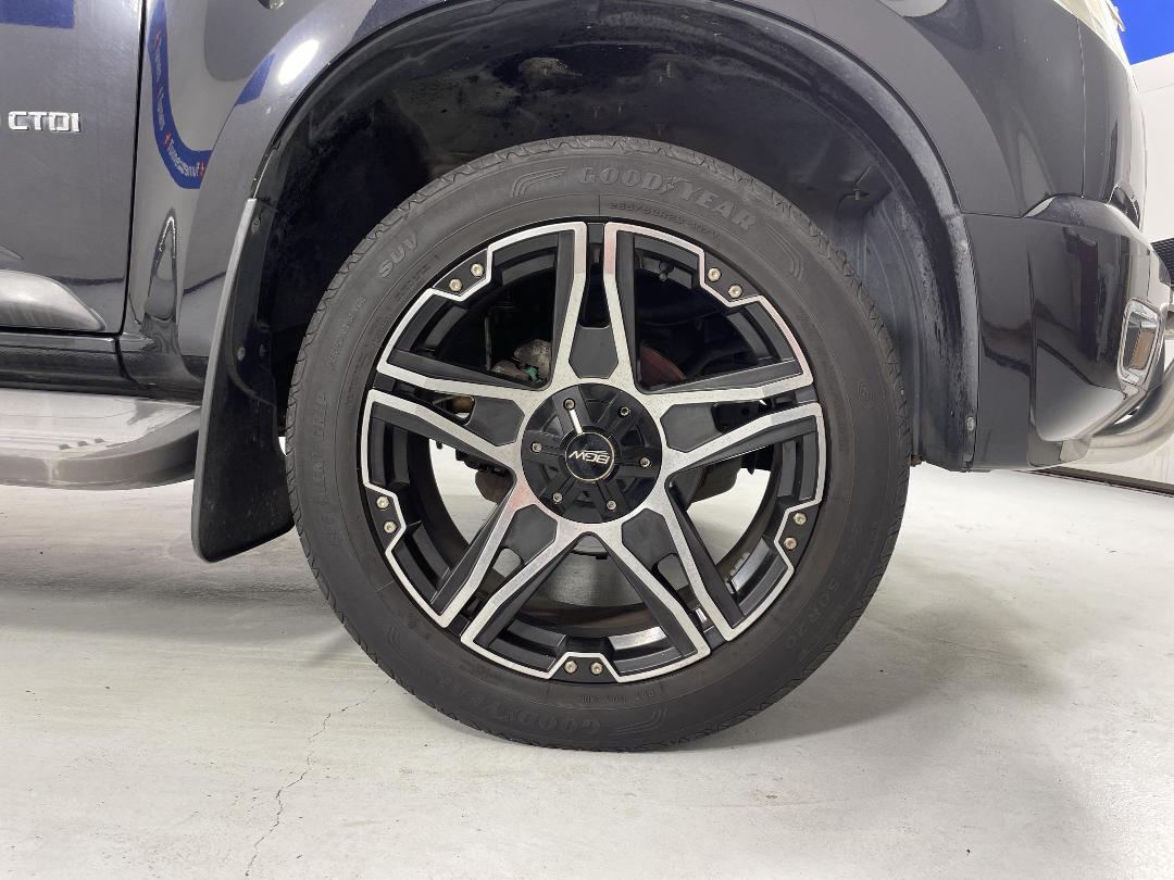 Photo '9' of Holden Colorado