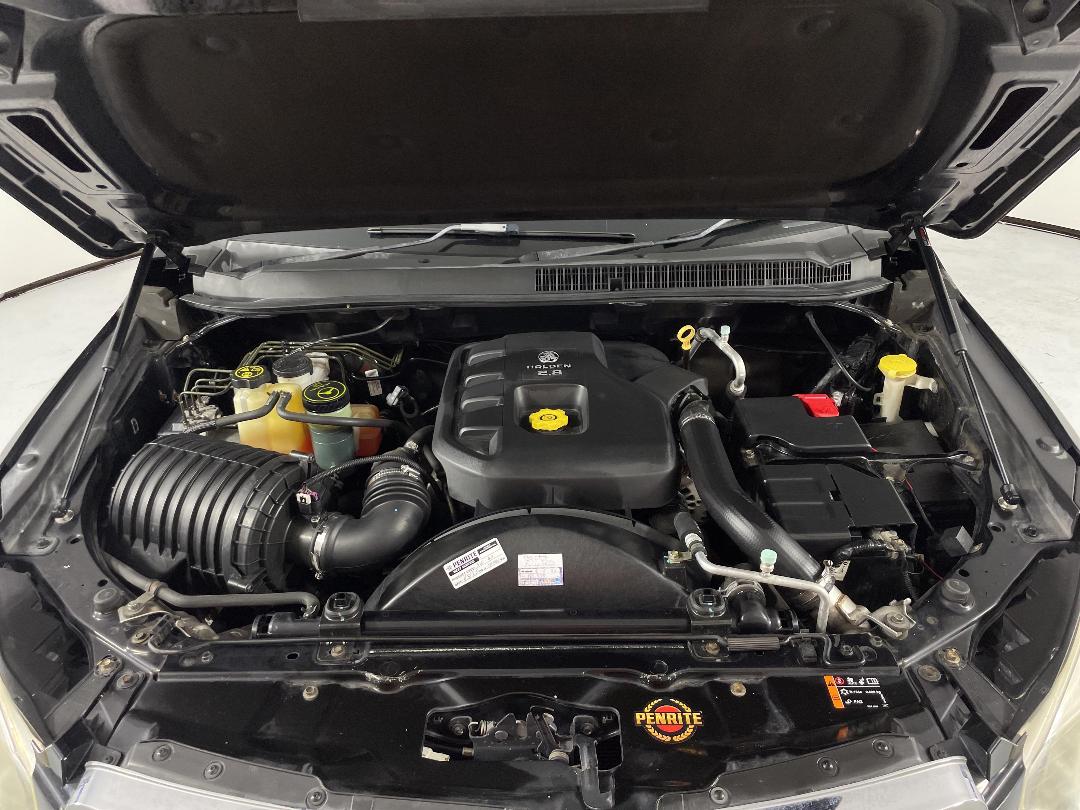 Photo '13' of Holden Colorado