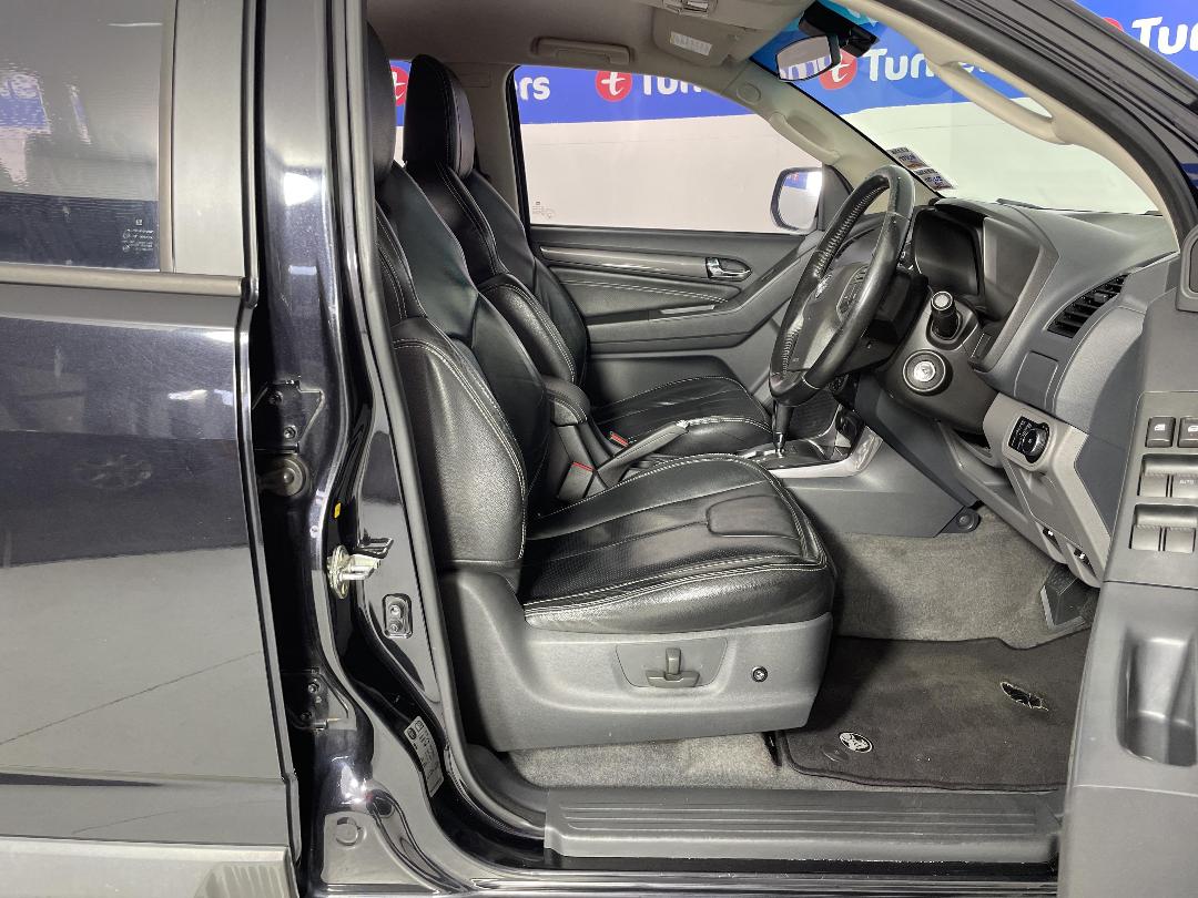 Photo '16' of Holden Colorado