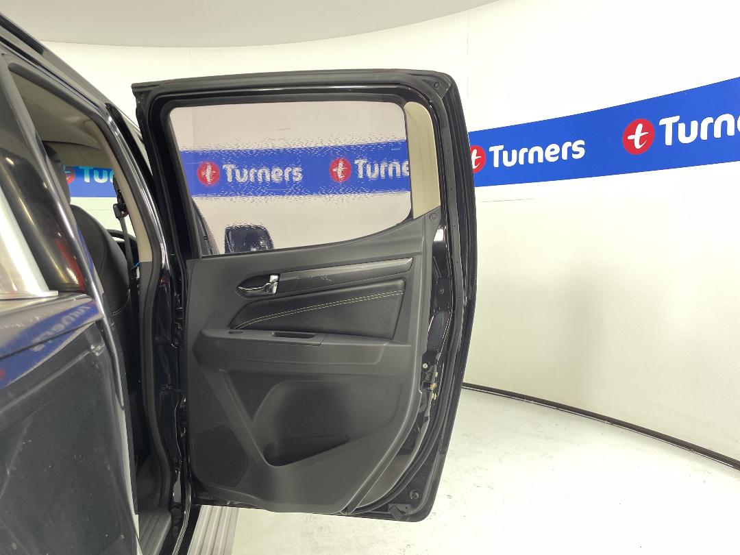 Photo '19' of Holden Colorado