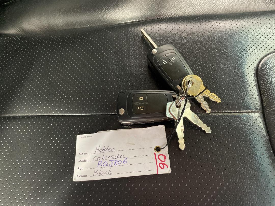 Photo '22' of Holden Colorado