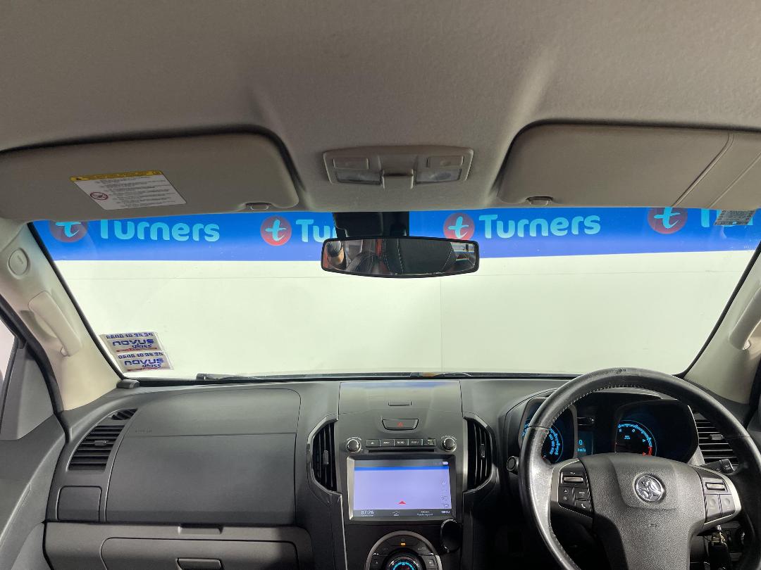 Photo '17' of Holden Colorado