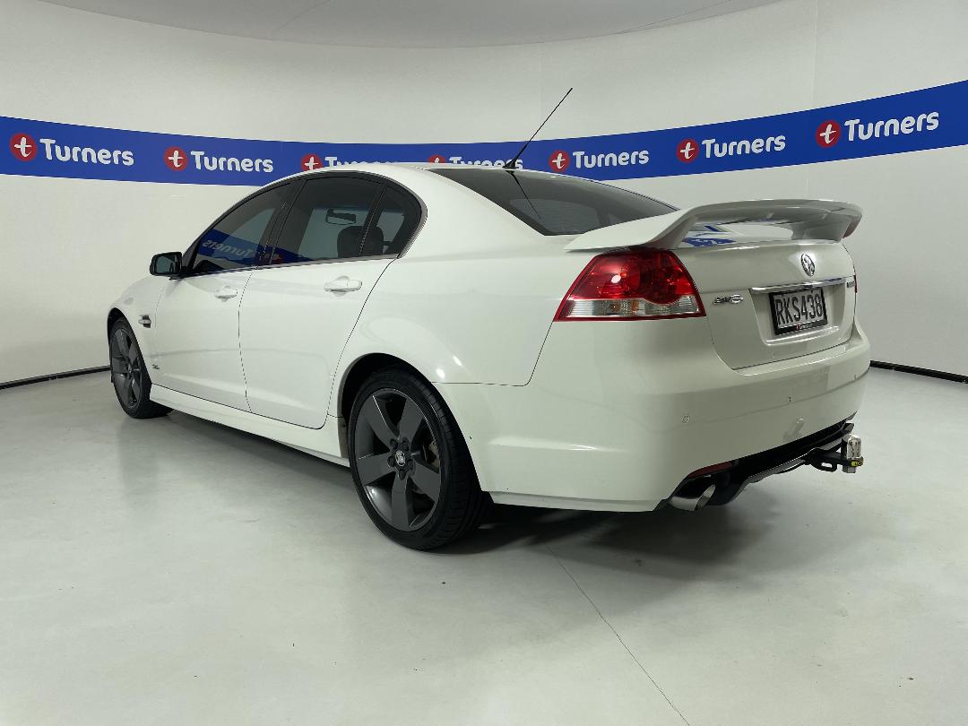 Photo '5' of Holden Commodore Photo '5' of Holden Commodore