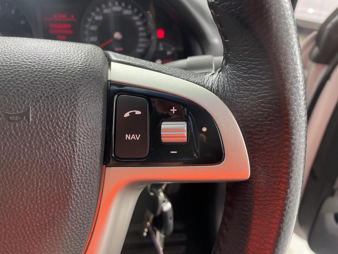 Photo '23' of Holden Commodore Photo '23' of Holden Commodore