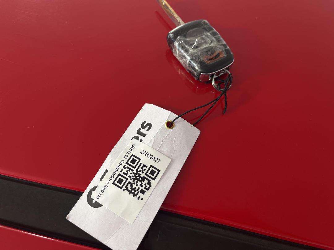 Photo '22' of Holden Commodore