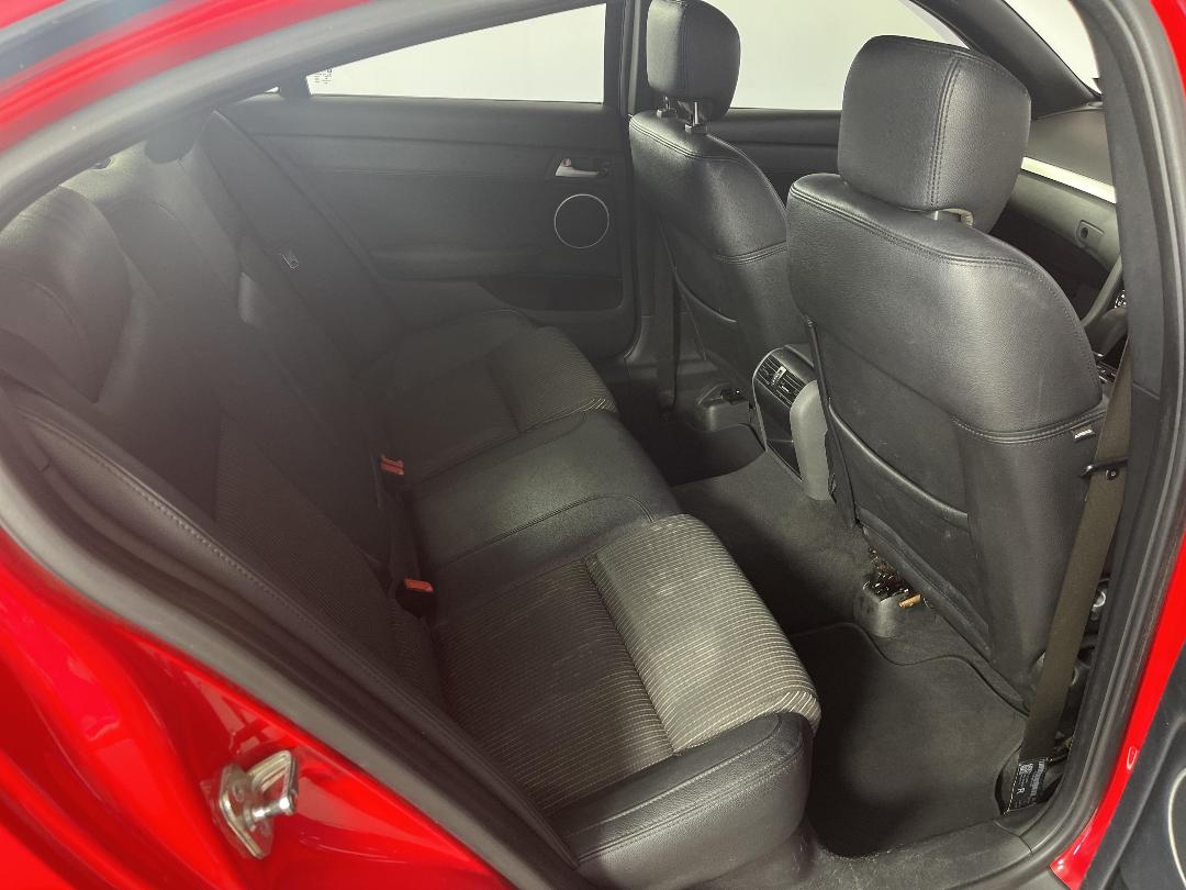 Photo '20' of Holden Commodore