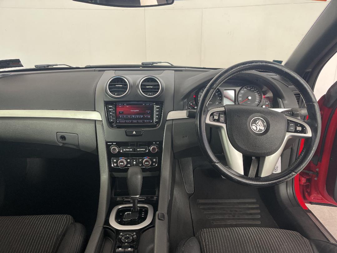 Photo '17' of Holden Commodore