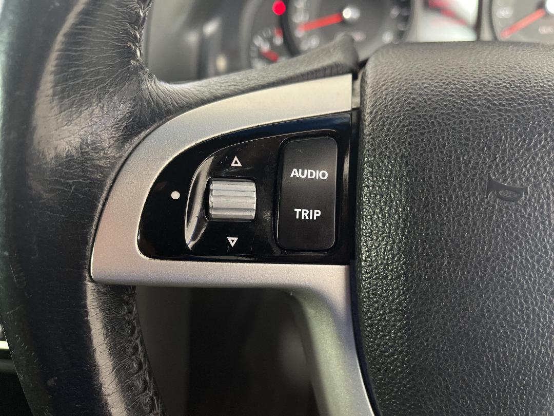 Photo '24' of Holden Commodore