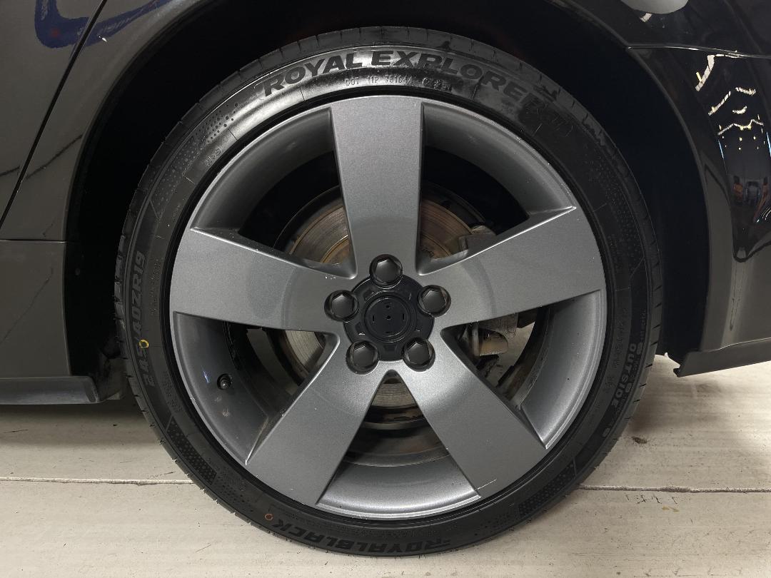 Photo '11' of Holden Commodore