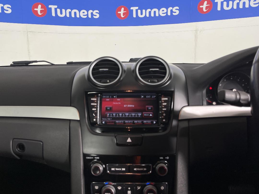 Photo '18' of Holden Commodore