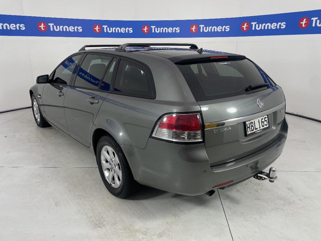 Photo '5' of Holden Commodore Photo '5' of Holden Commodore